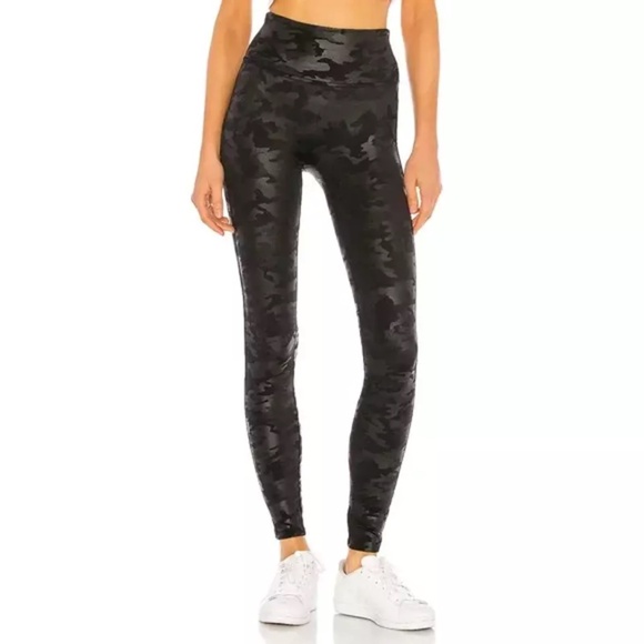 SPANX Pants - SPANX Faux Leather Glossy Camo Matte Black shaping slimming Leggings Small